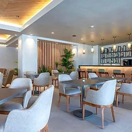 Hotel Apollon 4*